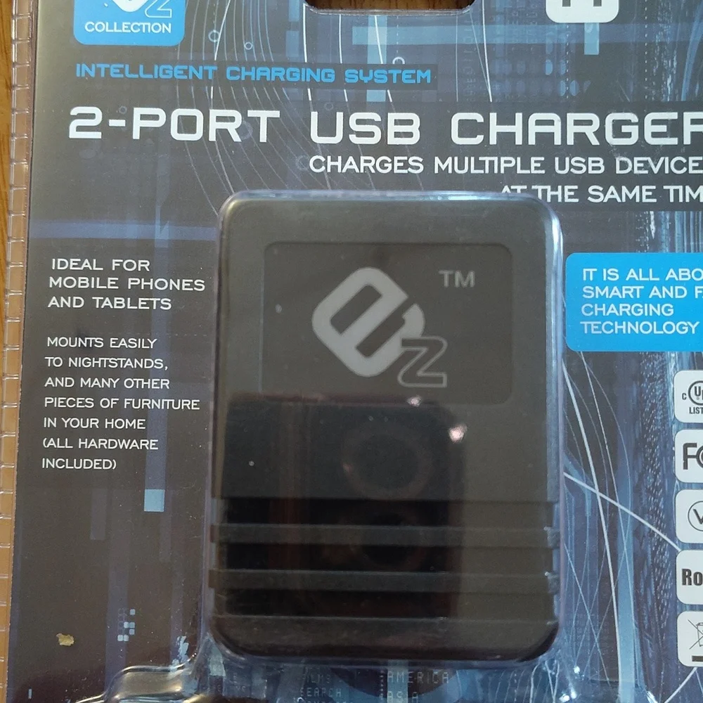 EZ Collection 2-Port USB Charger - Black New In Package Charge Multiple Devices